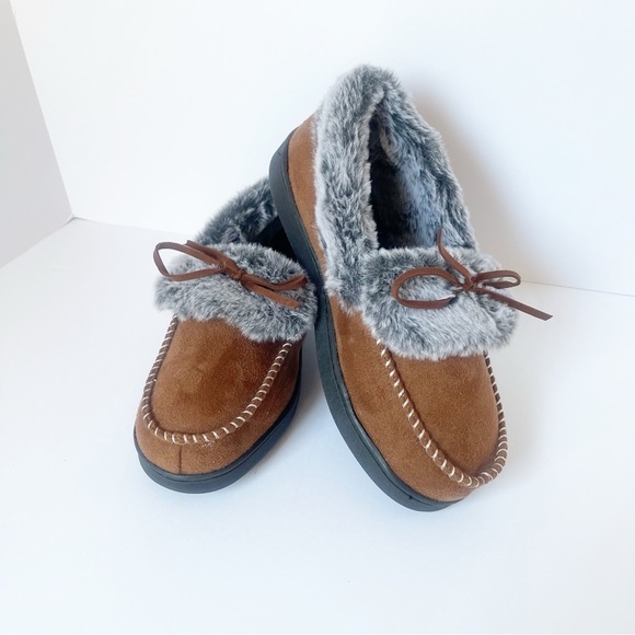 Dena Lives memory foam slippers - Picture 1 of 7